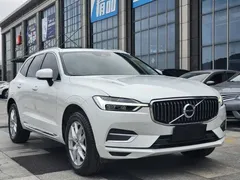2021 Volvo XC60 4WD Luxury, белый — фото 3