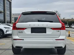 2021 Volvo XC60 4WD Luxury, белый — фото 5