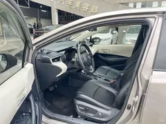 2021 Toyota Corolla 1.2T S-CVT Luxury — фото 7