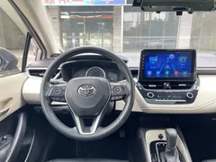 2021 Toyota Corolla 1.2T S-CVT Luxury — фото 21