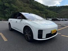 2025 Li Auto i8 Standard, белый — фото 3