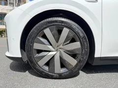 2025 Li Auto i8 Standard, белый — фото 26