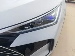 2024 BYD Tang DM-i PHEV 112KM Honor Edition Premium, белый — фото 24