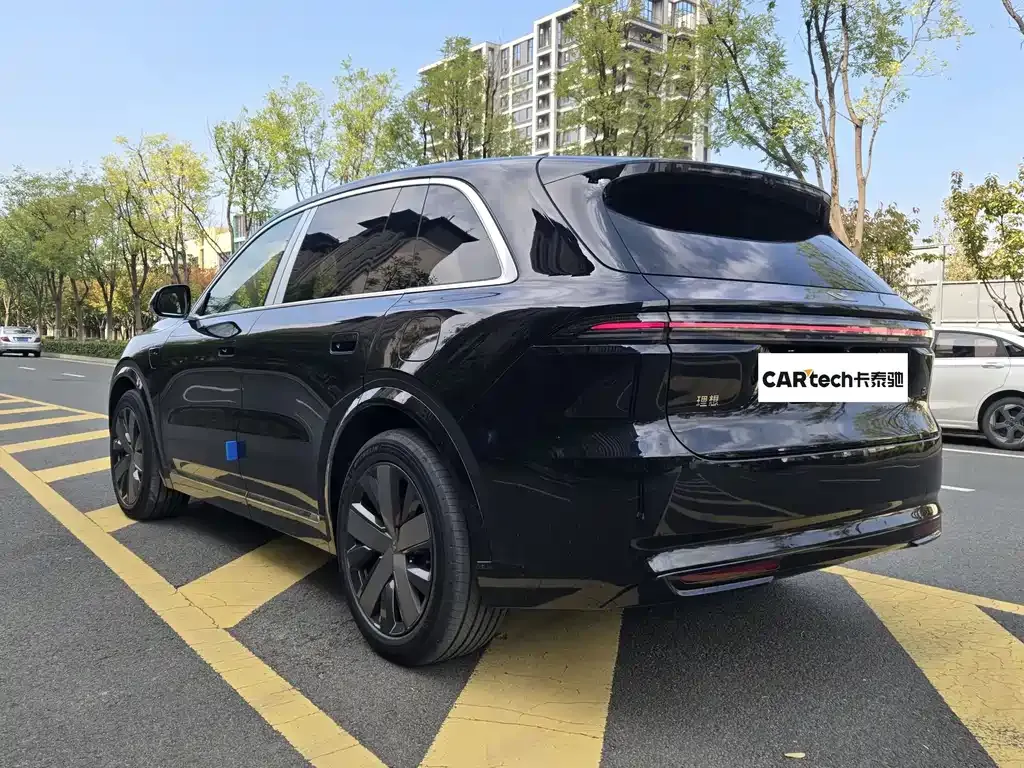 2026 Li Auto L8