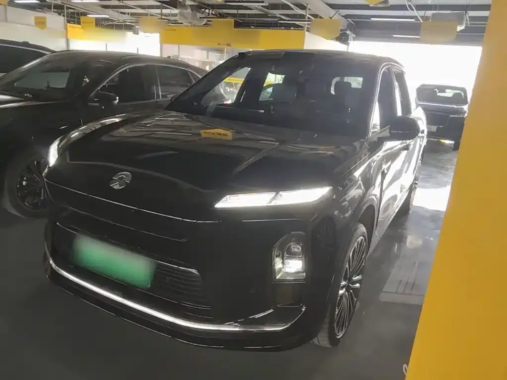 2026 Nio ES8 6-seat Executive Luxury