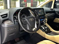 2021 Toyota Alphard Hybrid 2.5L Premium, белый — фото 11
