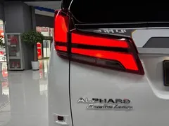 2021 Toyota Alphard Hybrid 2.5L Premium, белый — фото 19