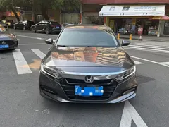 2018 Honda Accord 260TURBO Elite — фото 2