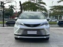 2021 Toyota Sienna 2.5L Hybrid Platinum, белый — фото 2
