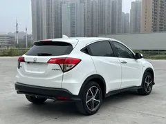 2020 Honda Vezel 1.5L CVT Pioneer, белый — фото 6