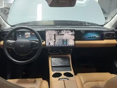2024 Leapmotor C11 EV 580 Premium — фото 17