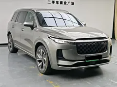 2021 Li Auto ONE EREV 6-seater — фото 3