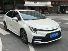 2021 Toyota Levin 185T CVT Sport, белый — фото 3
