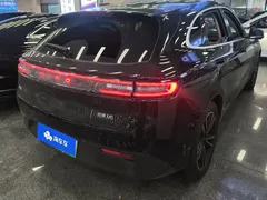 2024 Aito M5 EREV Max RWD Advanced Smart Driving, чёрный — фото 3