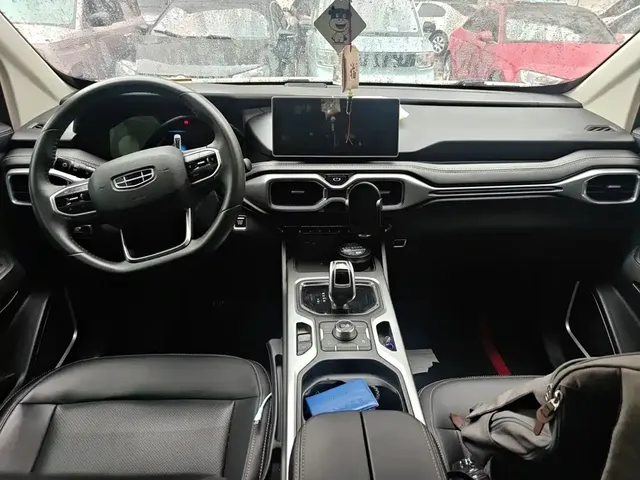 2020 Geely Okavango 1.8TD DCT Luxury 7-seat