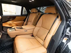 2021 Lexus LS 500h Luxury, чёрный — фото 12
