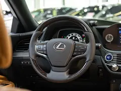 2021 Lexus LS 500h Luxury, чёрный — фото 14