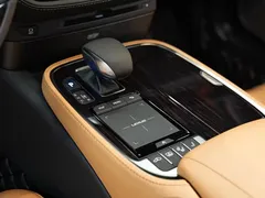 2021 Lexus LS 500h Luxury, чёрный — фото 15