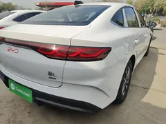 2025 BYD Qin L PHEV 80km Leading Smart Driving, белый — фото 8
