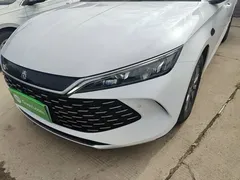 2025 BYD Qin L PHEV 80km Leading Smart Driving, белый — фото 24