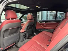 2021 BMW 5 Series 525Li M Sport Package, чёрный — фото 8