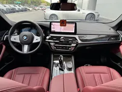 2021 BMW 5 Series 525Li M Sport Package, чёрный — фото 9