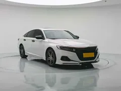 2022 Honda Accord 260TURBO Premium, белый — фото 2