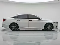 2022 Honda Accord 260TURBO Premium, белый — фото 12