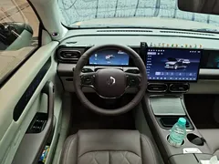 2024 Leapmotor C11 EV 580 Premium, чёрный — фото 11