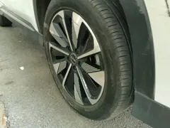2025 BYD Song PLUS EV 520km Luxury, белый — фото 6