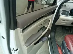2025 BYD Song PLUS EV 520km Luxury, белый — фото 7