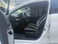 2022 Toyota Yaris L Zhixuan X 1.5L CVT Leading Plus, белый — фото 5