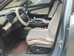 2023 Geely Atlas 1.5TD Premium, синий — фото 9