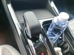 2023 Geely Atlas 1.5TD Premium, синий — фото 16