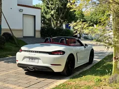 2022 Porsche 718 Boxster 2.0T, белый — фото 3