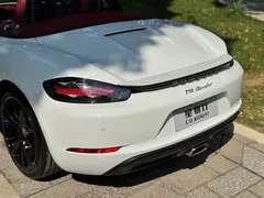 2022 Porsche 718 Boxster 2.0T, белый — фото 6