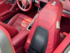 2022 Porsche 718 Boxster 2.0T, белый — фото 25