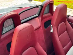 2022 Porsche 718 Boxster 2.0T, белый — фото 26