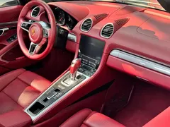 2022 Porsche 718 Boxster 2.0T, белый — фото 27