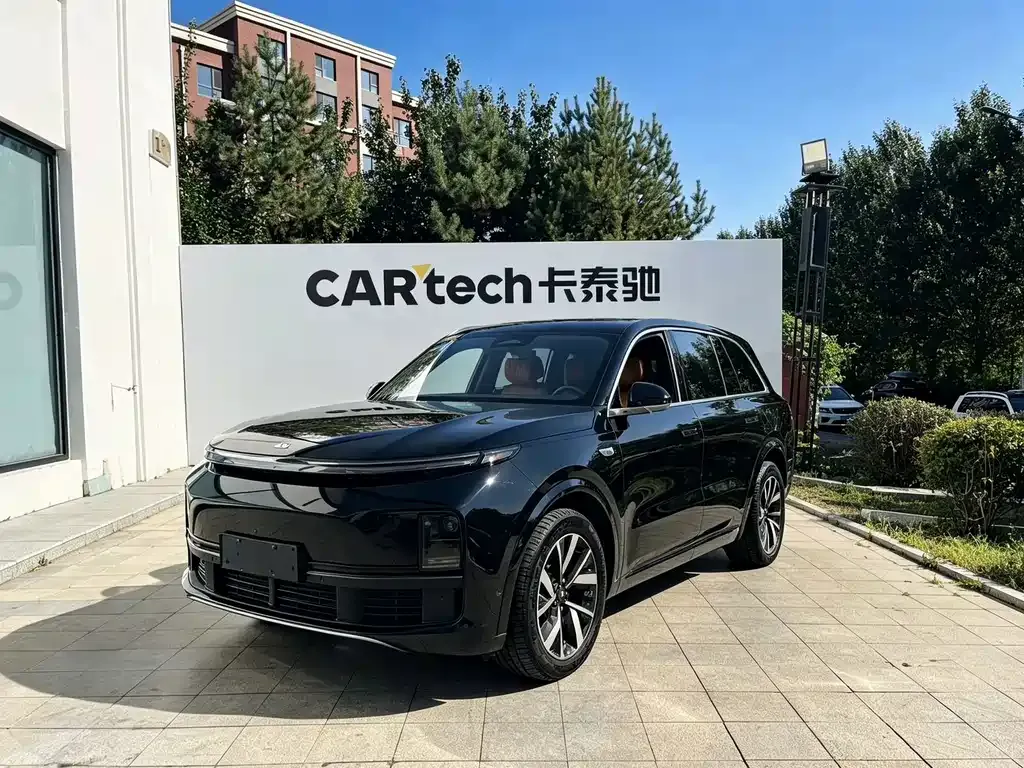 2023 Li Auto L8