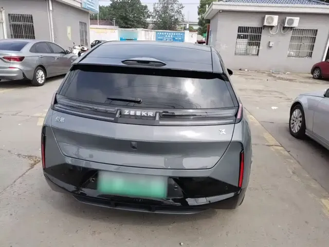 2025 Zeekr X 4 seats RWD Magic Cube