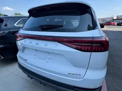 2022 Chery Tiggo 8 Pro 290T 2WD Deep Space 7-seat, белый — фото 18