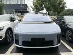 2025 Li Auto i8 Standard, синий — фото 2