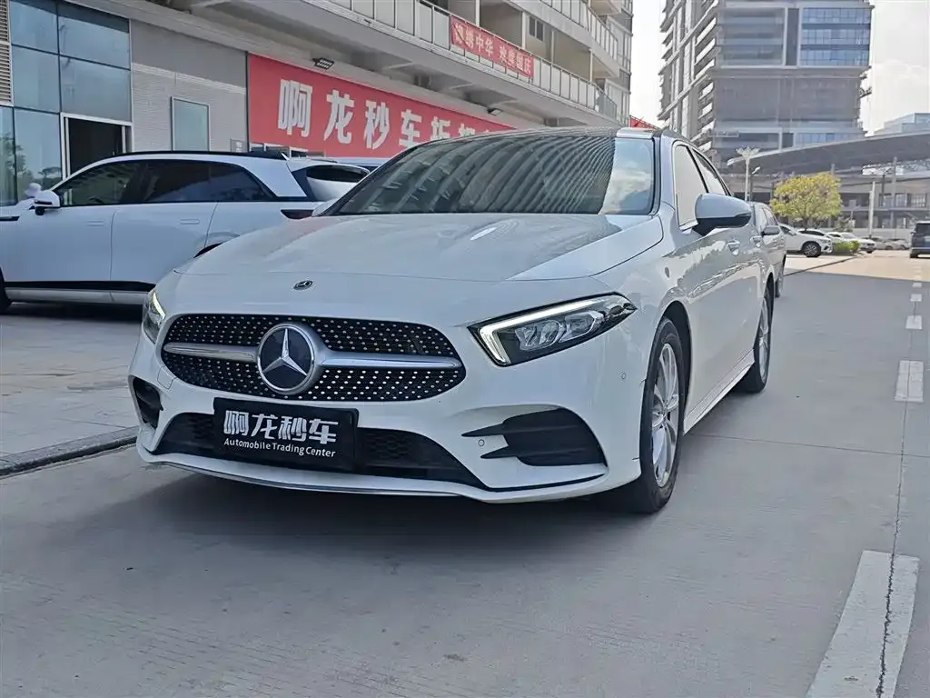 2022 Mercedes-Benz A-Class A 200 L Sedan Sport