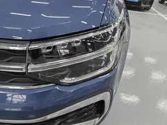 2023 Volkswagen Tharu 300TSI 2WD, синий — фото 5