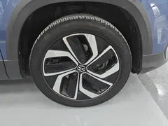2023 Volkswagen Tharu 300TSI 2WD, синий — фото 6