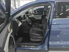 2023 Volkswagen Tharu 300TSI 2WD, синий — фото 9