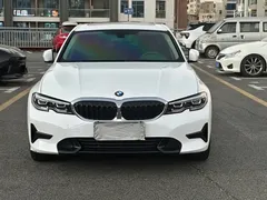 2022 BMW 3 Series 325i M Sport Package, белый — фото 2