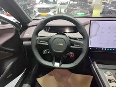 2024 Xiaomi SU7 RWD Long Range Smart Driving, зелёный — фото 11
