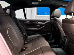 2022 BMW 5 Series 525Li M Sport Package, чёрный — фото 9